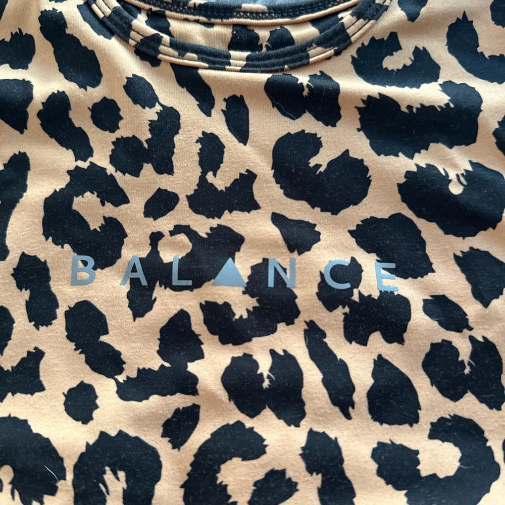 SOLD Balance Athletica Vitality Sports Bra King Cheetah - Picture 3 of 4